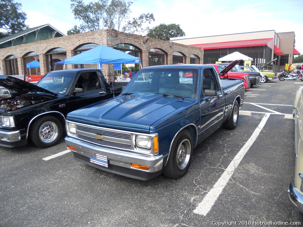 Old Chicago Car Cruise | Hotrod Hotline